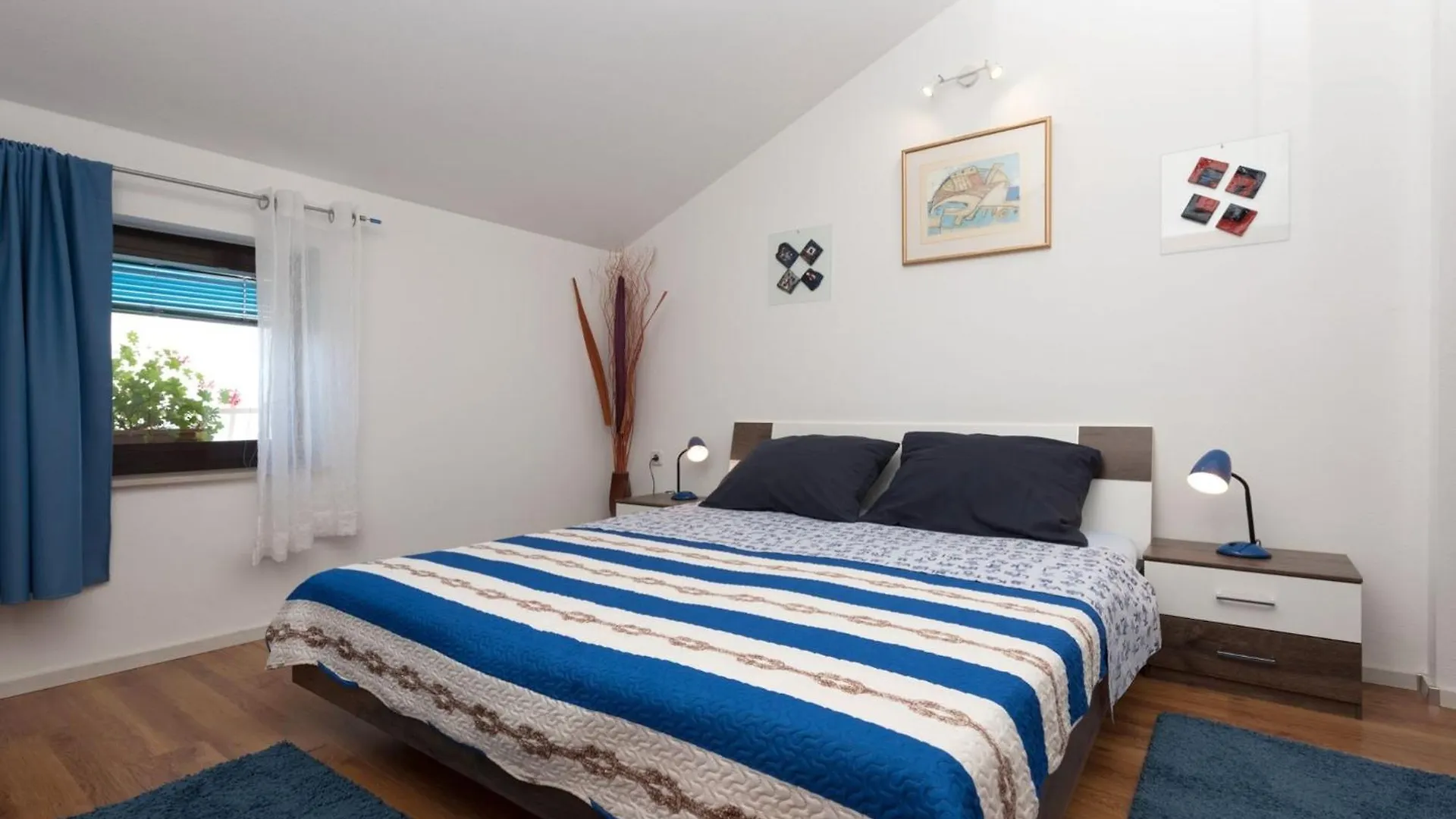 Stylish Lovran Sea View Apartments